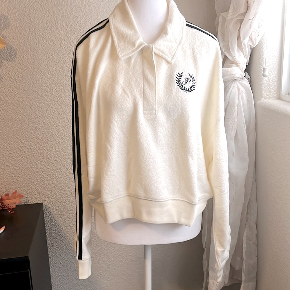 XL Pink Victoria’s Secret women’s off-white fleece pullover crop top sweater